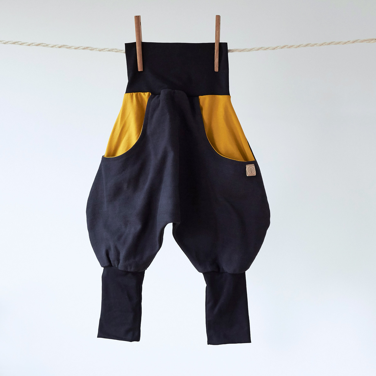 Wunschbrunnen KNICKERBOCKER Kleine Raupe