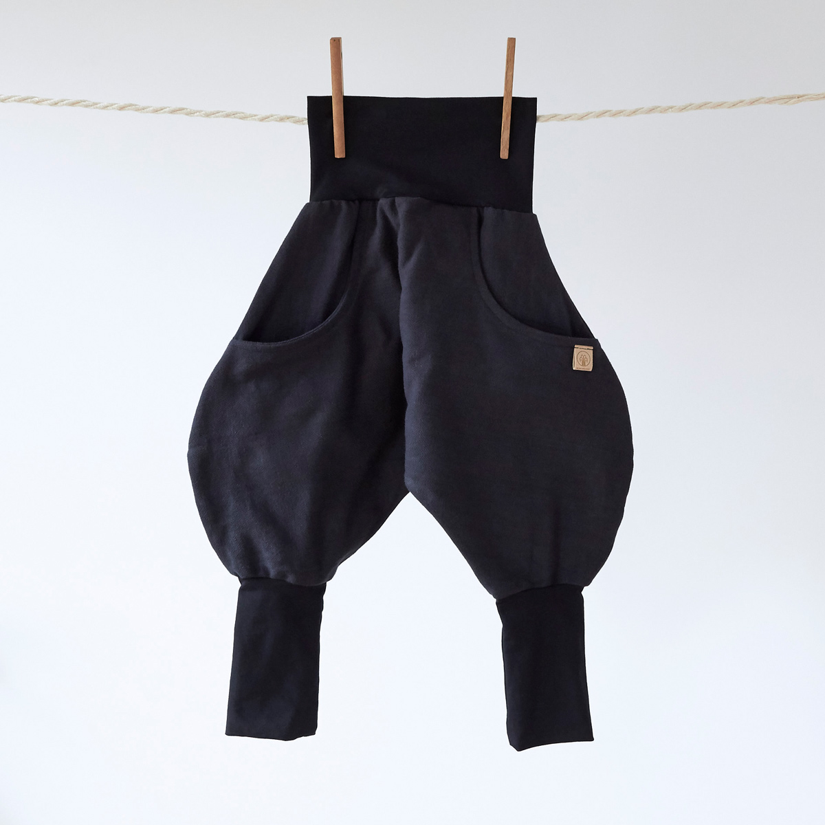 Wunschbrunnen KNICKERBOCKER Kleine Raupe