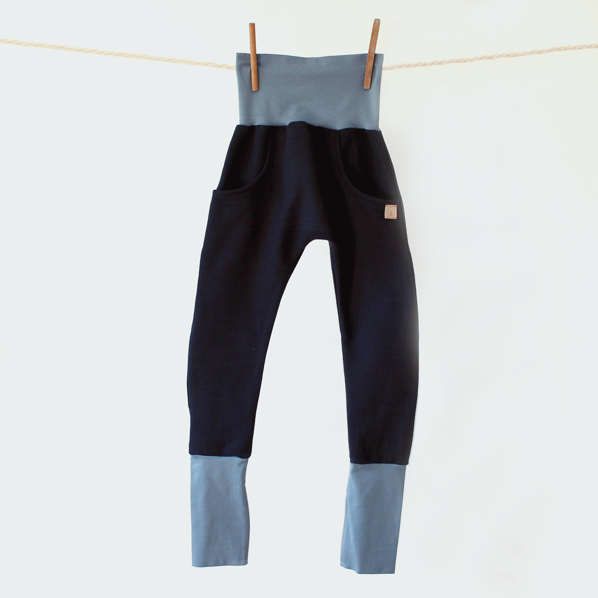 Wunschbrunnen Knickerbocker (schmal) Kleine Raupe