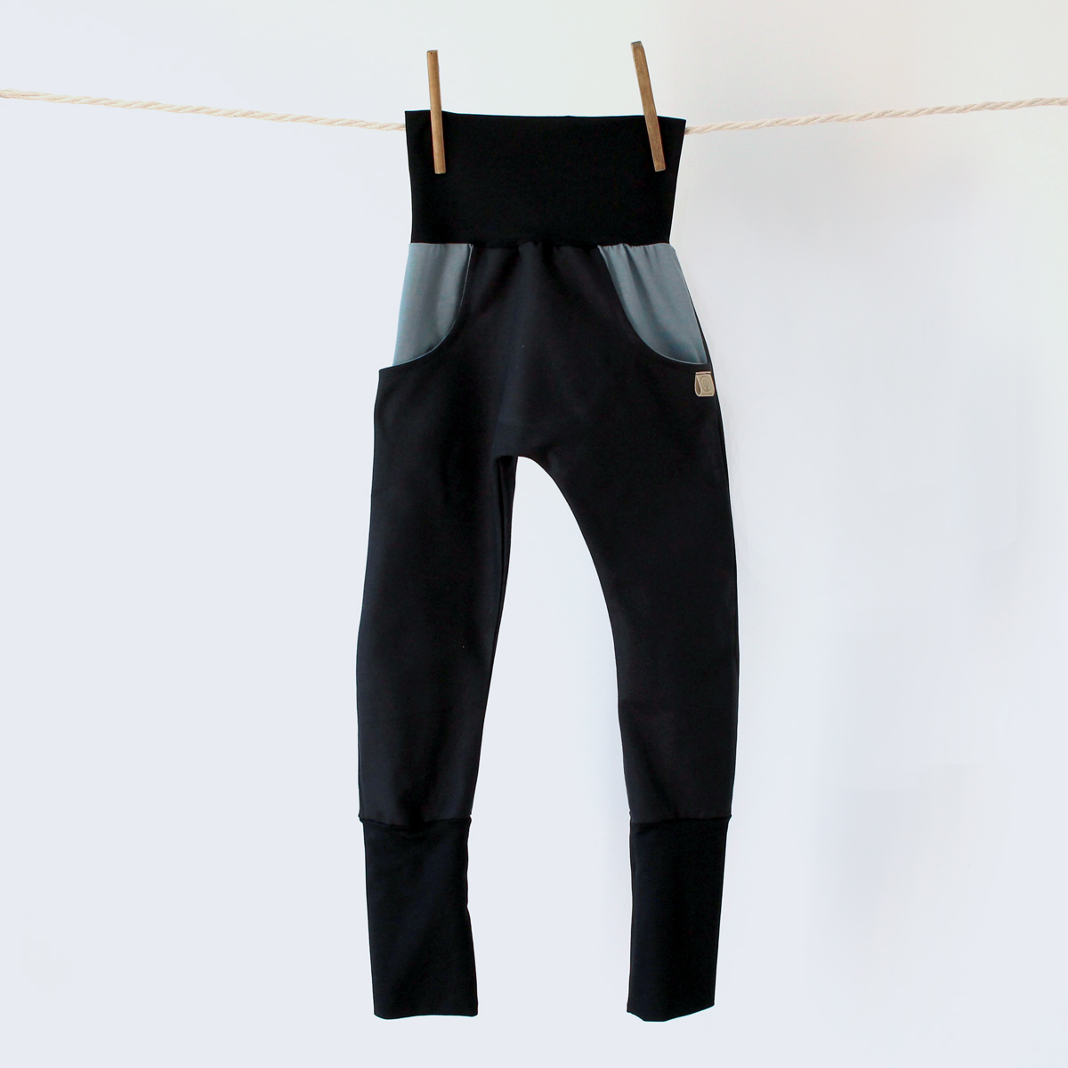 Wunschbrunnen Knickerbocker (schmal) Kleine Raupe