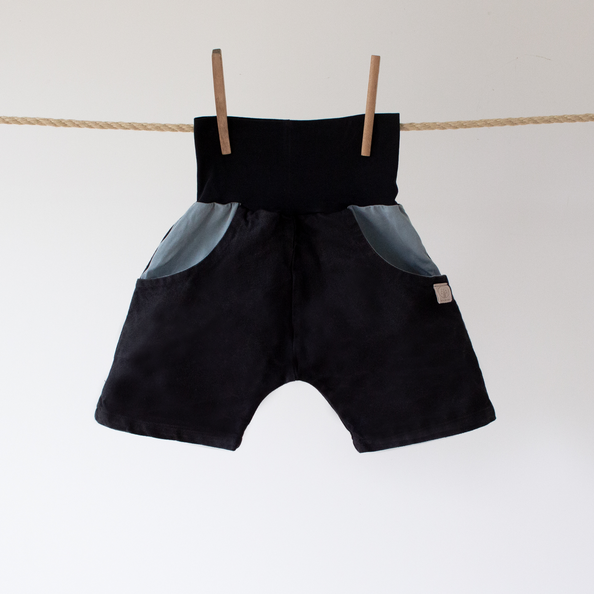 Wunschbrunnen  Kleine Raupe